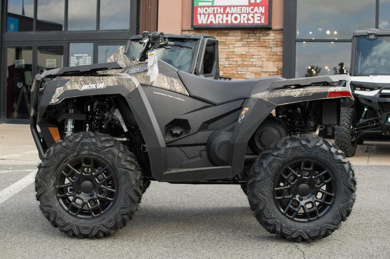 2027 Arctic Cat photo 3