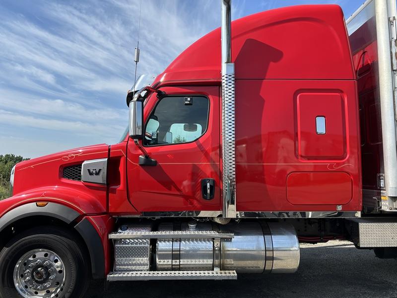 2023 Western Star in Walton, KY — photo 4