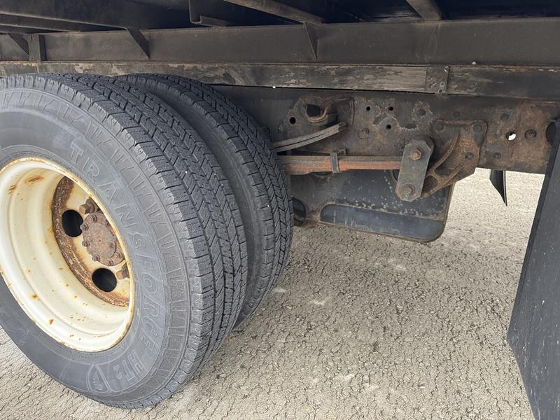 2006 Isuzu NPR in Columbus, OH — photo 4