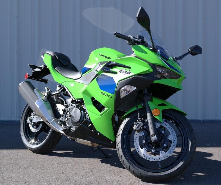 2026 Kawasaki Ninja® 500 | RideNow Goodyear