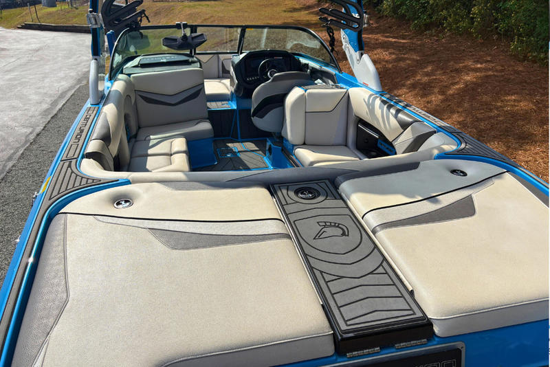 2016 Centurion Ri237 | Precision Wake Boat Company