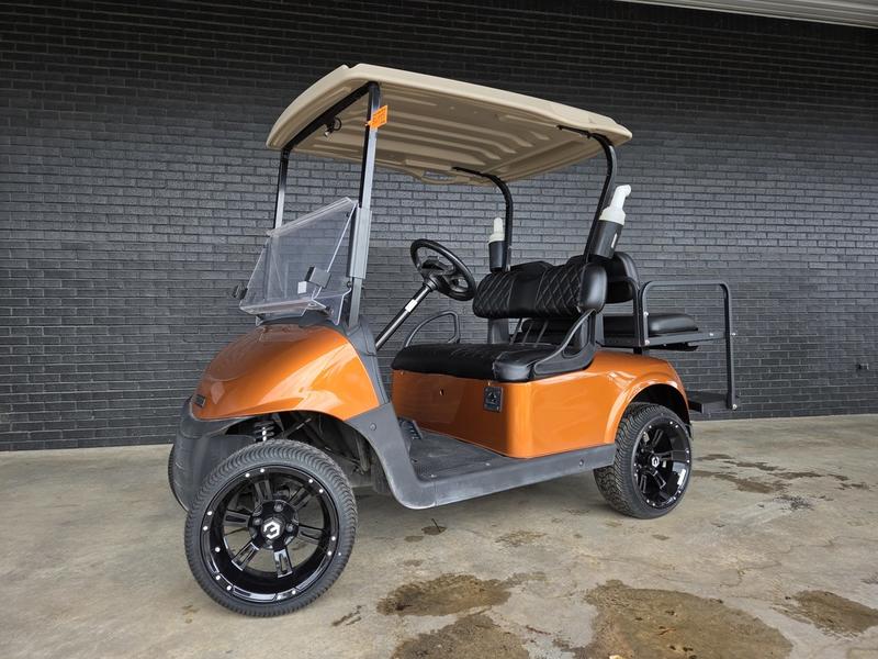 2020 EZGO RXV photo 6