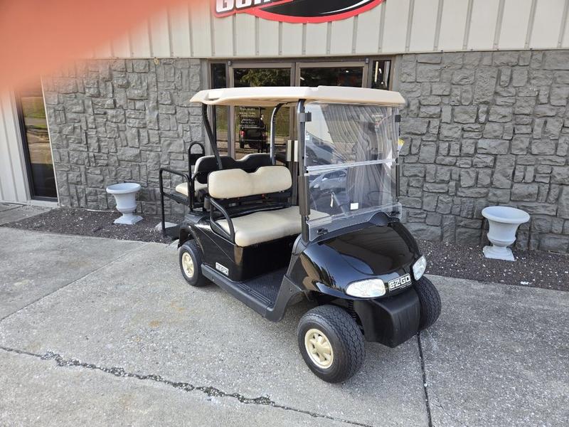 2014 EZGO RXV