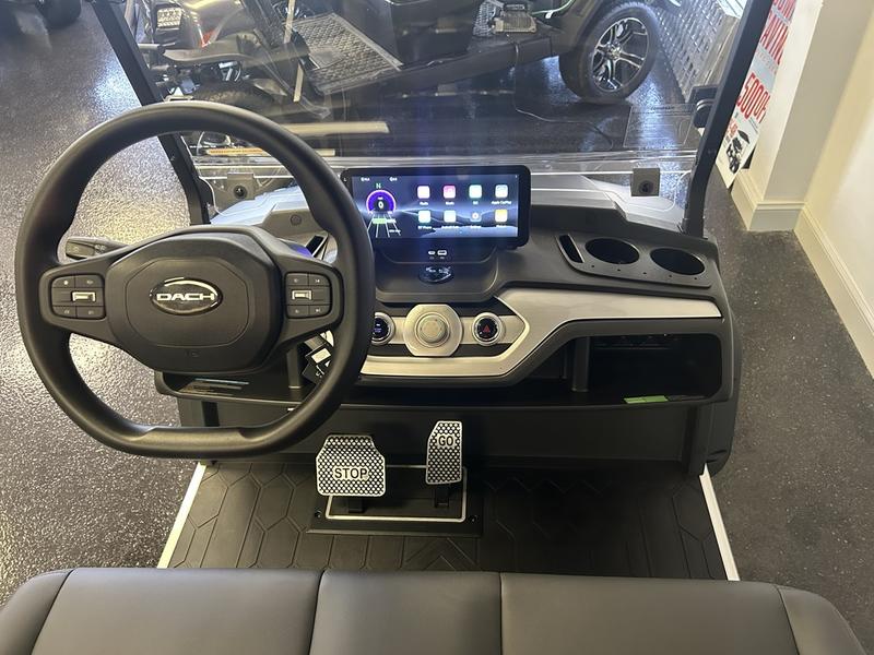 2027 Dach Vehicles photo 4