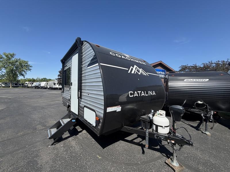 2025 Coachmen Catalina Summit Series 7 134RDX | RV Central