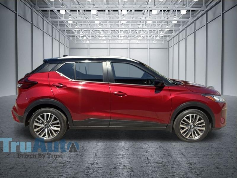 2023 Nissan Kicks SV - Photo 9