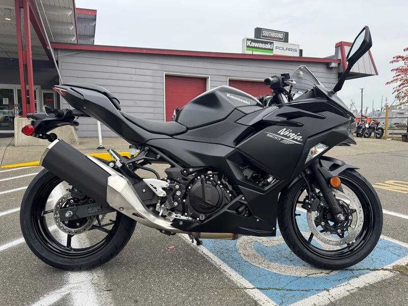 2026 Kawasaki Ninja 500 ABS Metallic Flat Spark Black