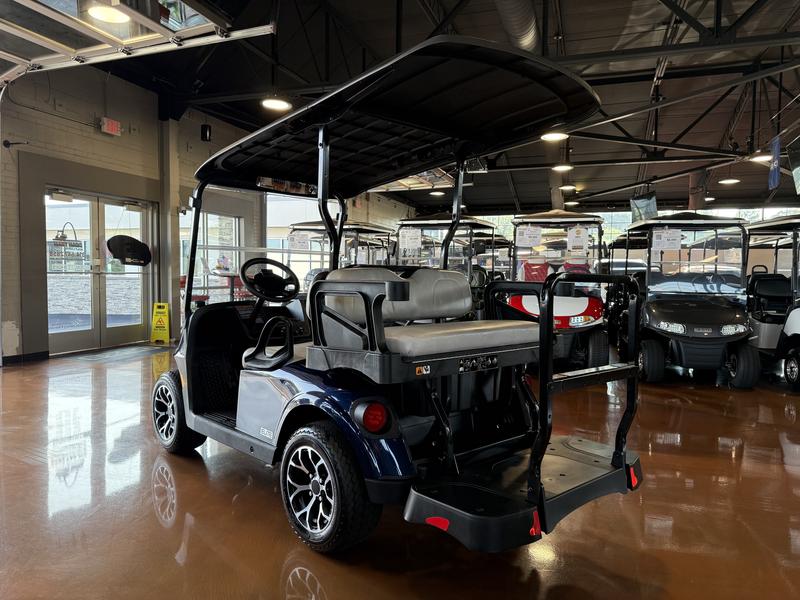 2027 EZGO RXV photo 9
