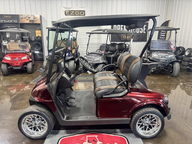 2026 EZGO RXV photo 3