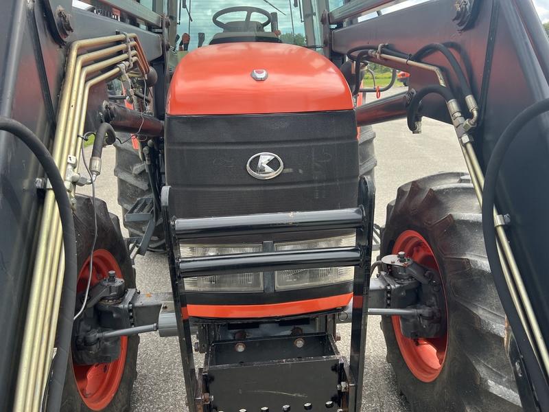 Kubota M95XDTCC used for sale - photo 18