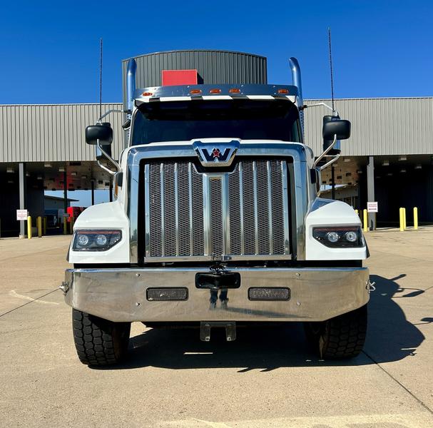 2024 Western Star 49X in Jackson — photo 2