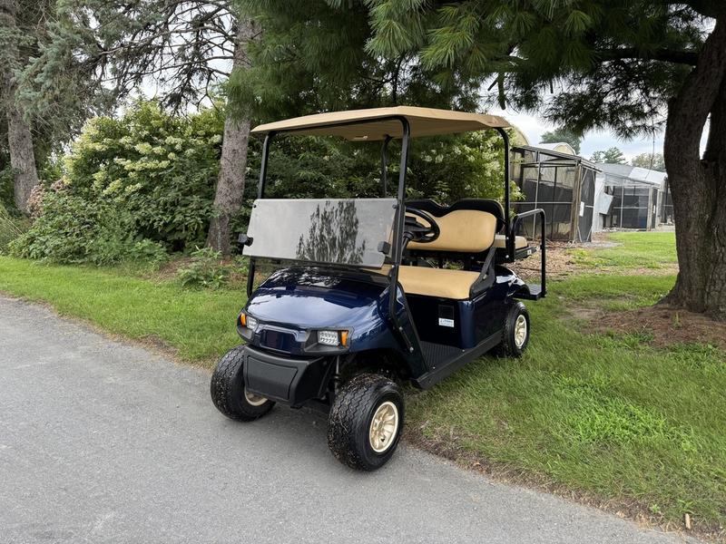 2021 EZGO TXT