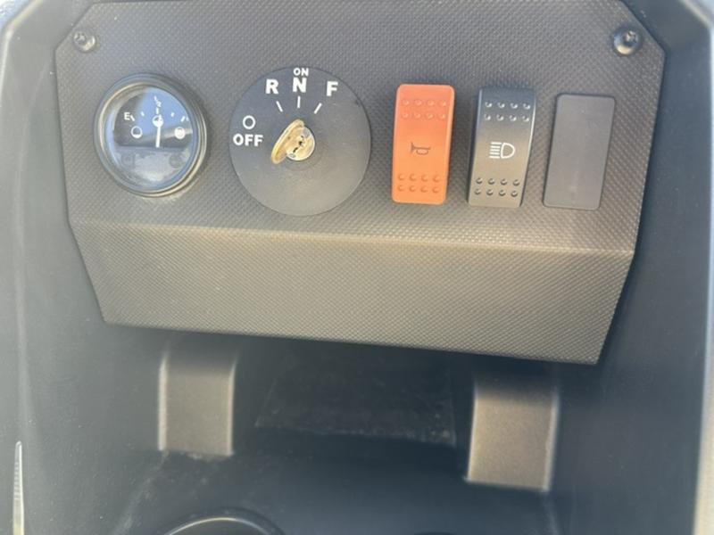 2026 EZGO Express photo 6