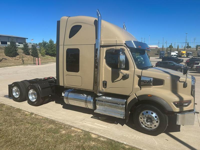 2024 Western Star in Walton, KY — photo 3