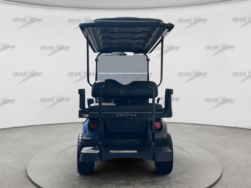 2027 EZGO Express photo 8