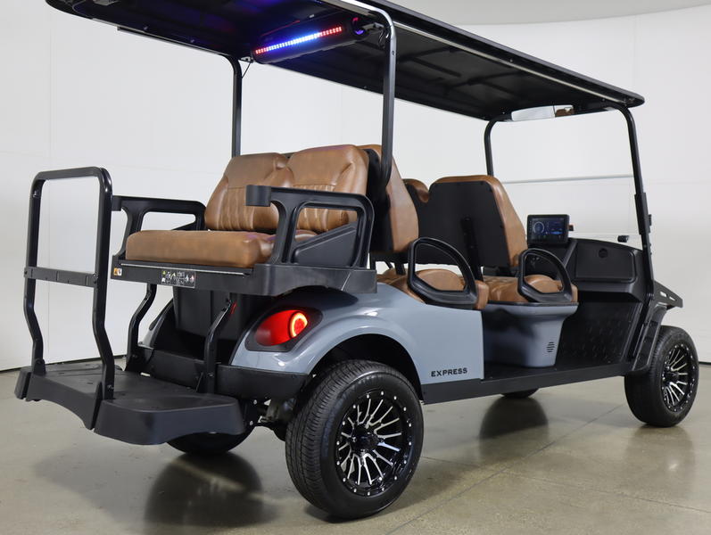 2026 EZGO Express photo 6
