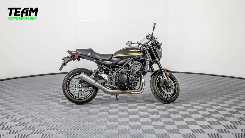 New-2024-Kawasaki-Z900RS Cafe ABS