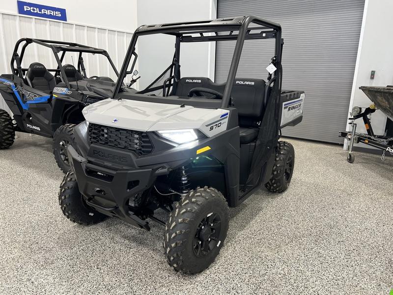 2023 Polaris® Ranger 570 Full-Size 2023 Polaris® Ranger 570 Full-Size ...