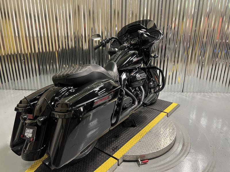 【Harley-Davidson】 GORE-TEX ライディング黒 24cm 2019 Harley-Davidson® FLTRXS - Road Glide® Special | Teddy Morse's