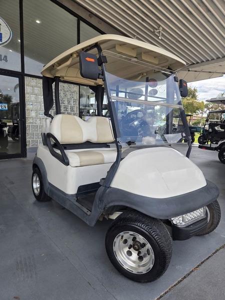 2011 Club Car Precedent
