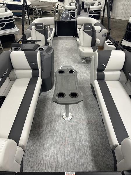 New 2027 Bennington S Quad Bench 22 SSR 23ft Tritoon Boat For Sale