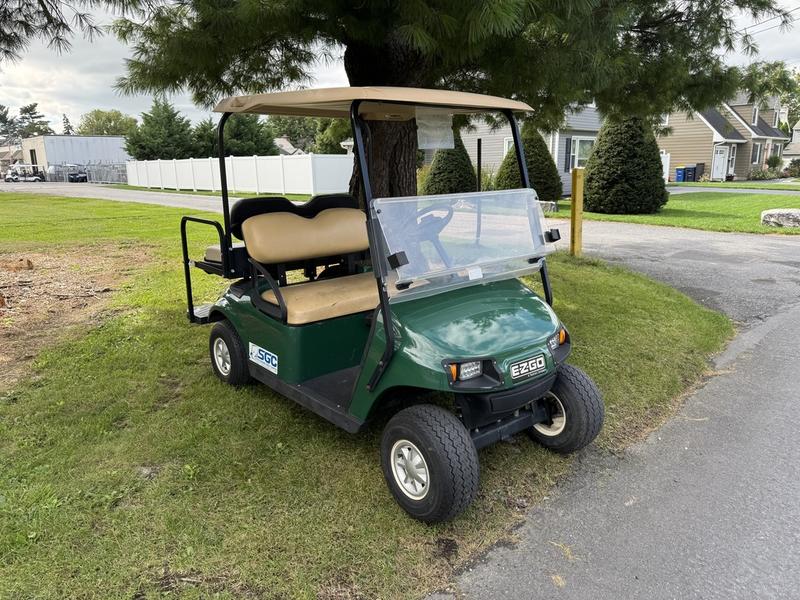 2014 EZGO TXT photo 3