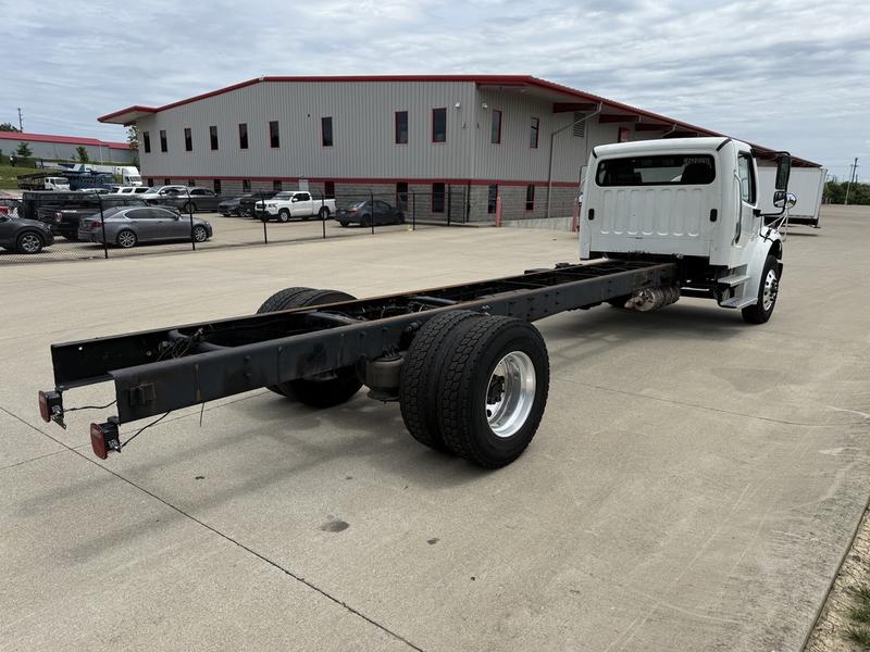 2022 Freightliner M2 106 in Walton, KY — photo 7