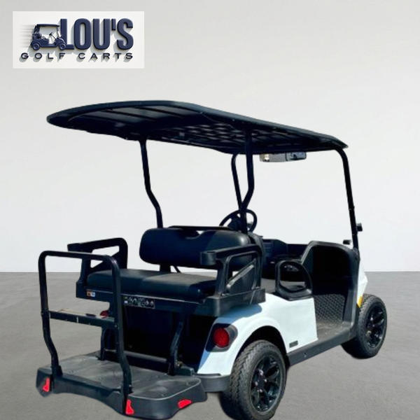 2026 EZGO RXV photo 4