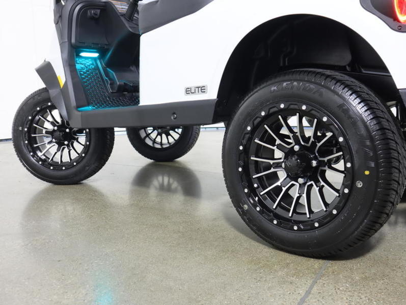 2026 EZGO RXV photo 9