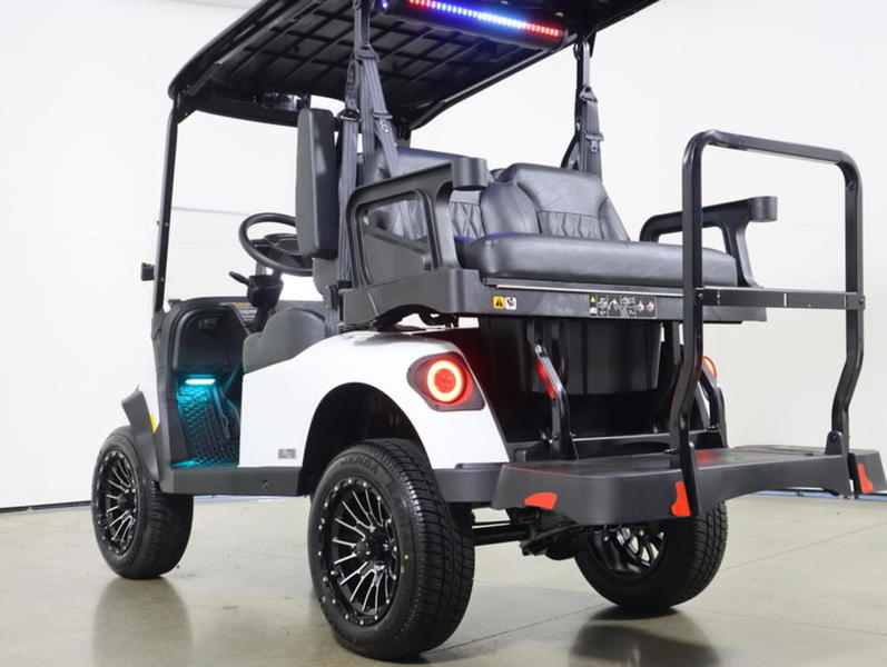 2026 EZGO RXV photo 8