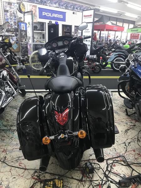 2026 Kawasaki Vulcan® 1700 Vaquero® ABS | Iron Horse Motorcycles