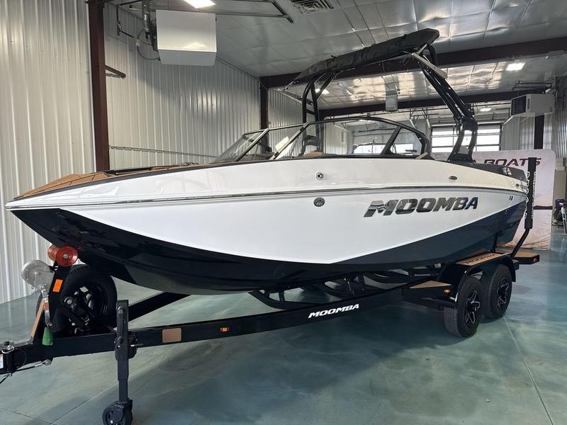 2027 MOOMBA Mondo | Rocky Mountain Boat Company