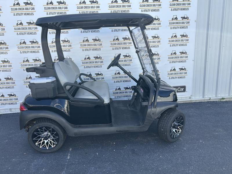 2019 Club Car Tempo photo 2