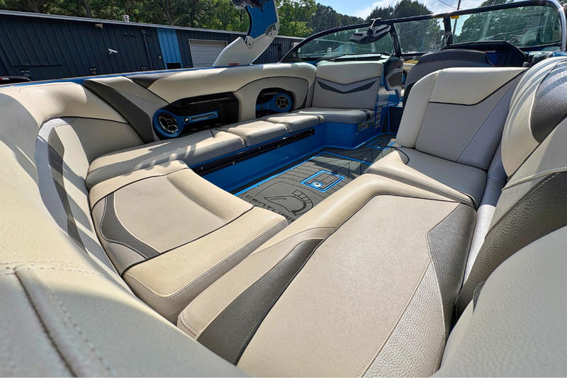 2016 Centurion Ri237 | Precision Wake Boat Company