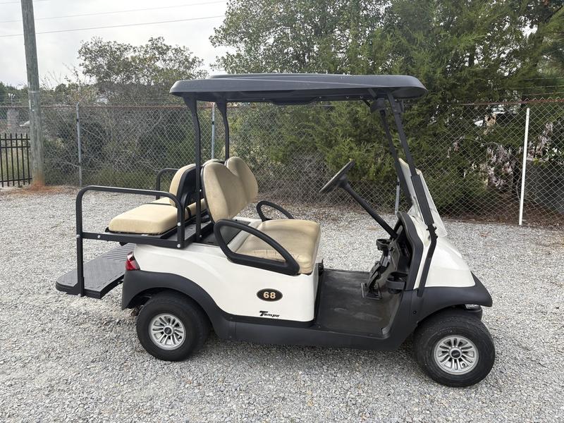 2021 Club Car Precedent photo 2