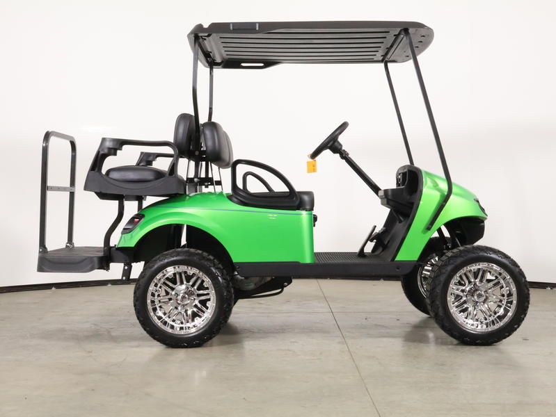 2017 EZGO TXT photo 4