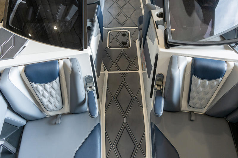 2026 Malibu Boats M230 | Seattle Boat Co.