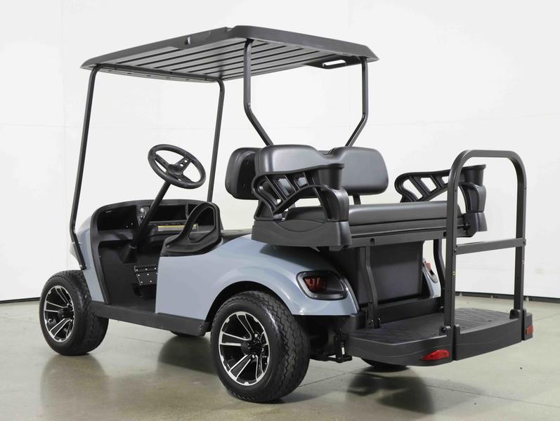 2017 EZGO TXT photo 6