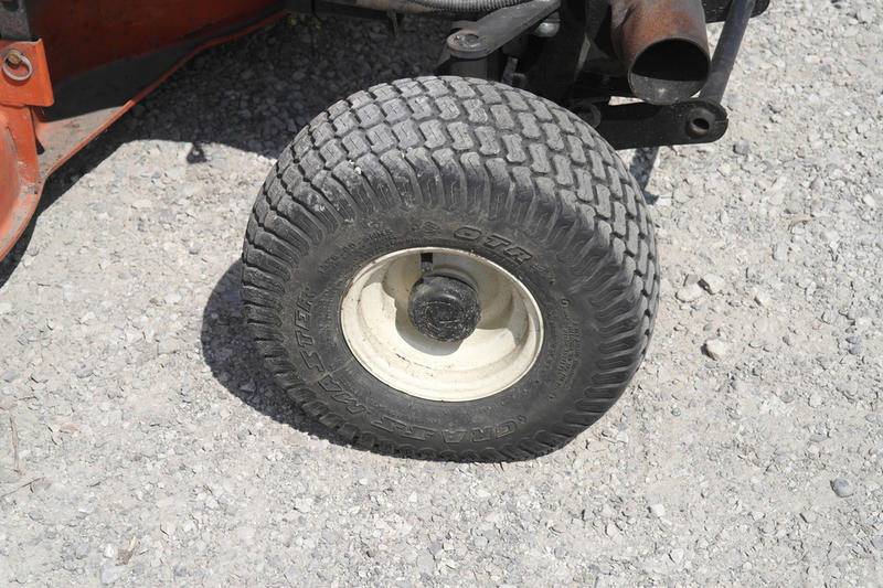 Kubota T2380 used for sale - photo 10