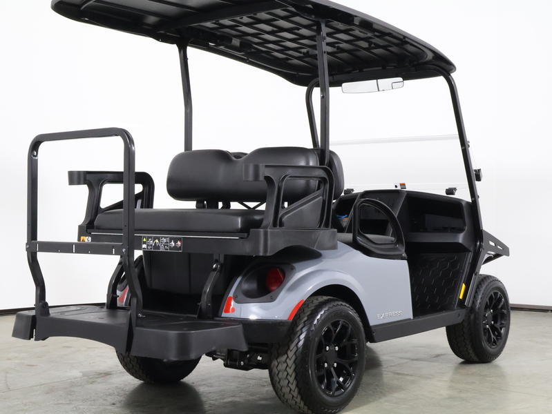 2026 EZGO Express photo 5