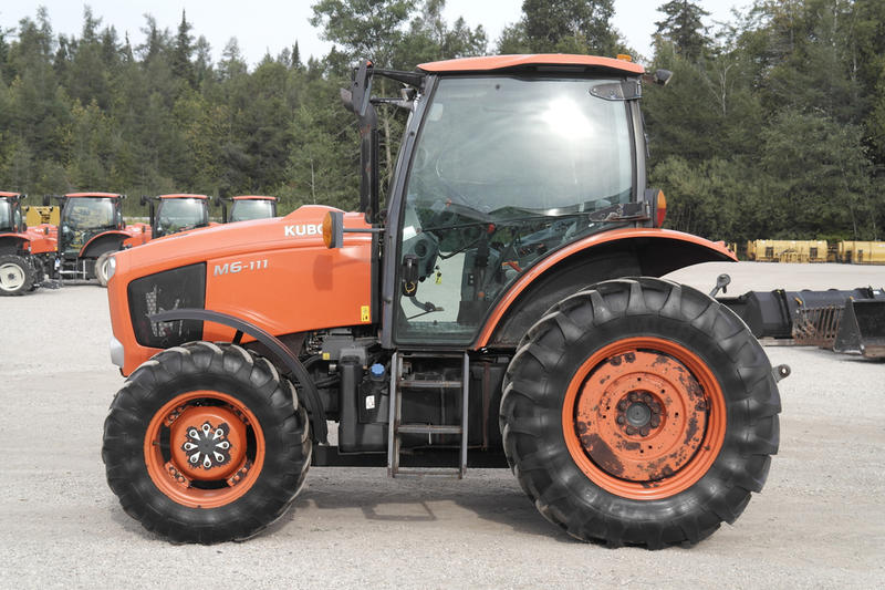 Kubota M6-111DTC used for sale - photo 4