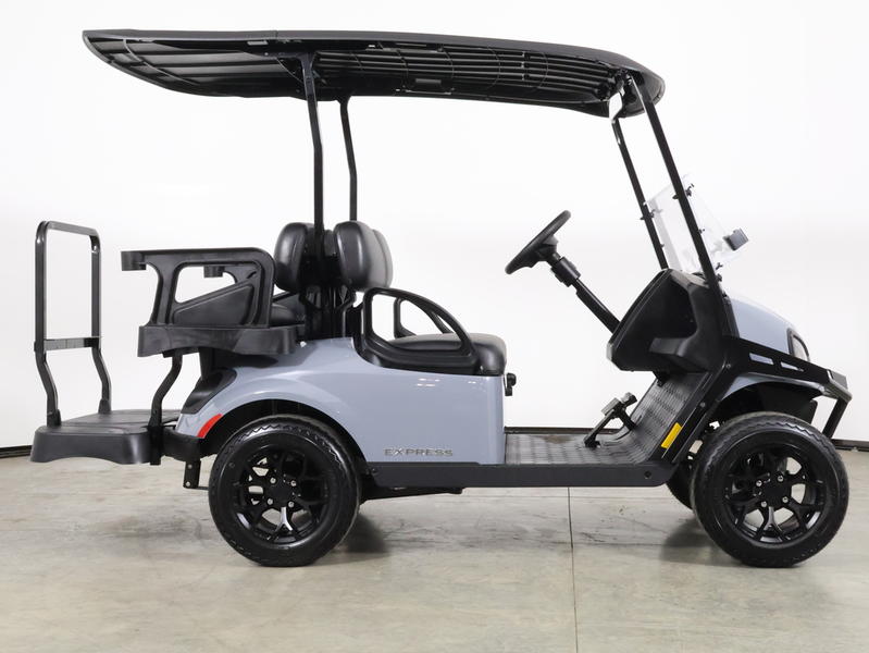 2026 EZGO Express photo 4