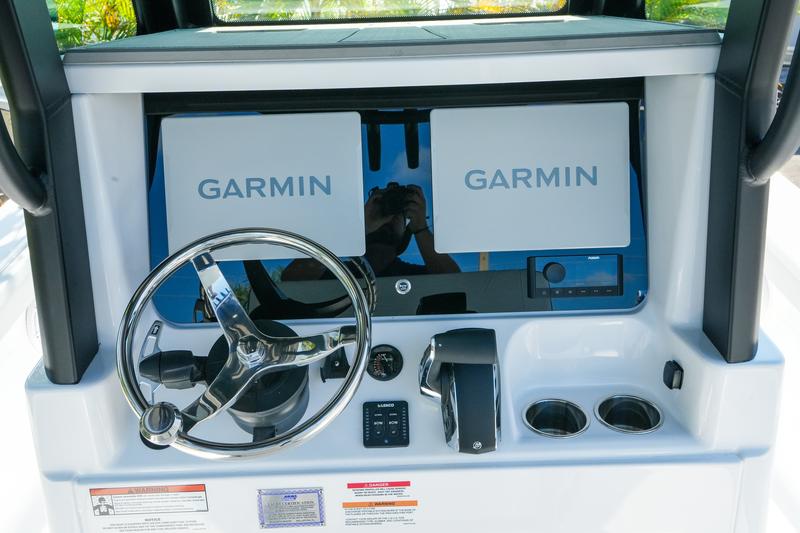 2027 Blackfin 262 HB | Boat and Motor Superstores