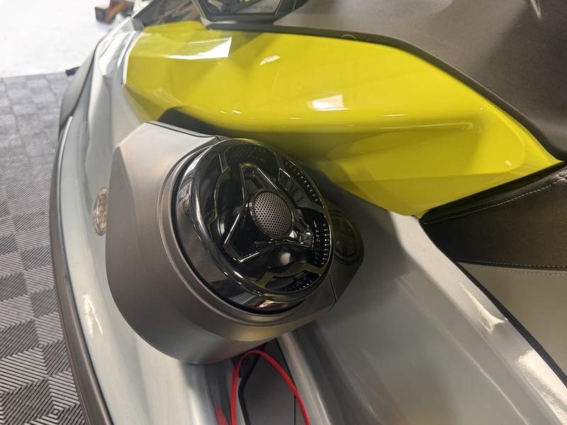 Bio Mega Rxp Ice Pearls 2026 Sea-Doo RXP-X™ 325 iBR Ice Metal / Manta Green | Mountain Motorsports