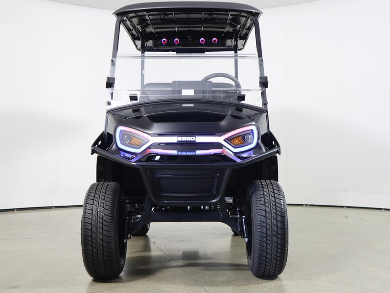 2027 EZGO Express photo 2