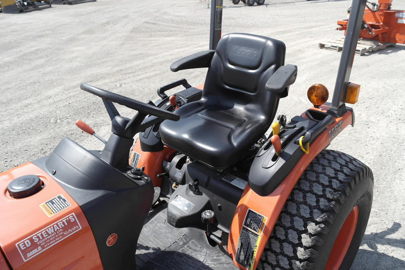 Kubota B2620HSD used for sale - photo 17