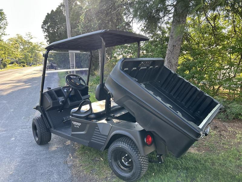 2026 Cushman Hauler photo 6