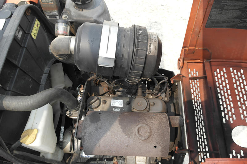 Kubota ZD326P used for sale - photo 17