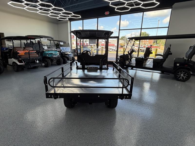 2026 Cushman Hauler photo 5