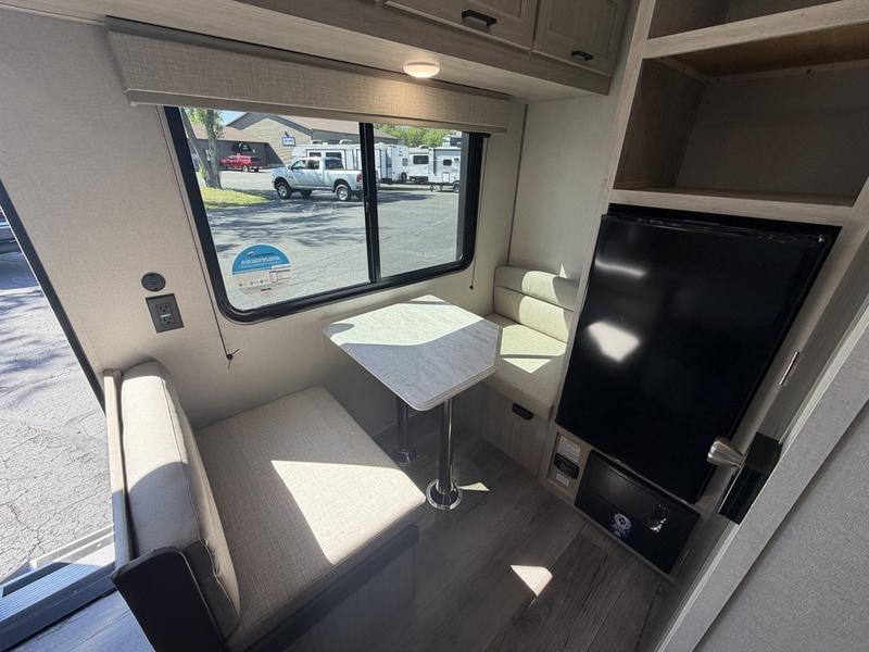 2025 Coachmen Catalina Summit Series 7 134RDX | RV Central
